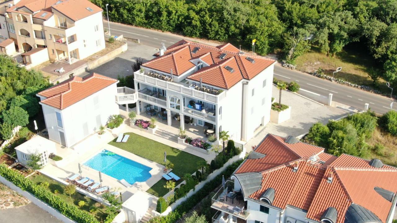 Luxury apartments Vila Carissa Malinska Extérieur photo
